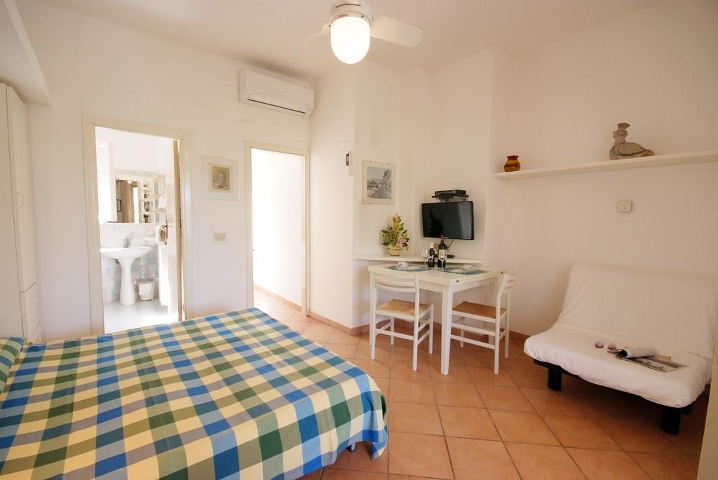 Casa Vacanze Dino Apartment Capoliveri  Luaran gambar