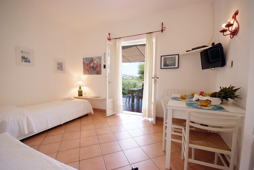 Casa Vacanze Dino Apartment Capoliveri  Luaran gambar